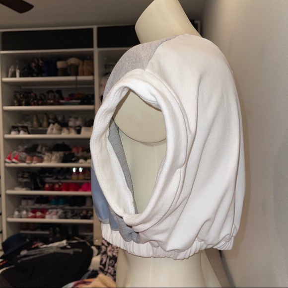 M- Crop top - Picture 3 of 9